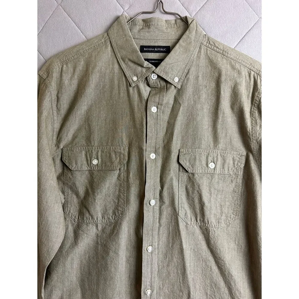 Banana Republic‎ Button Up Men's Large Standard Fit Long Sleeve NWT
